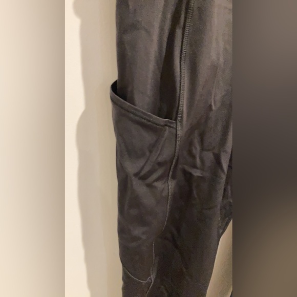 Lululemon Fast and Free 19 inch - Picture 2 of 5